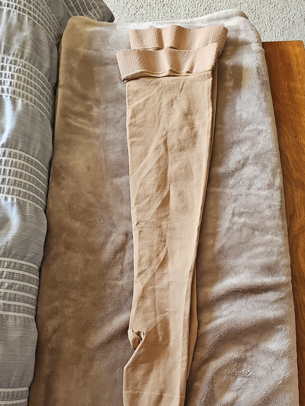 Jobst Compression Thigh-highs Open Toe 20-30 mmHg No Box